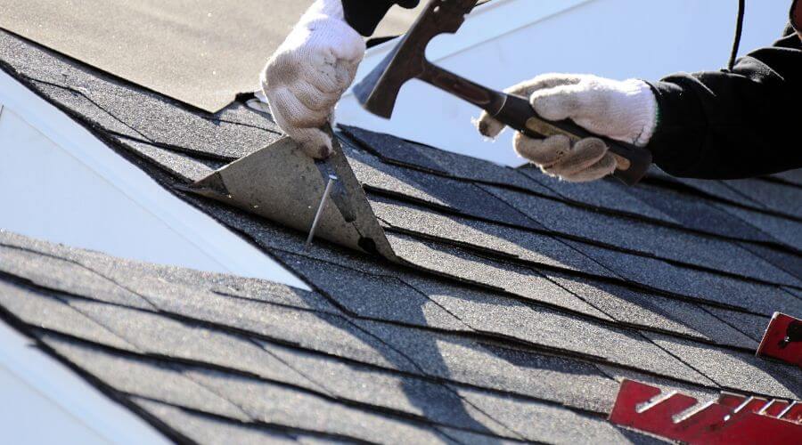 Professional residential roofers in North Bend, NE